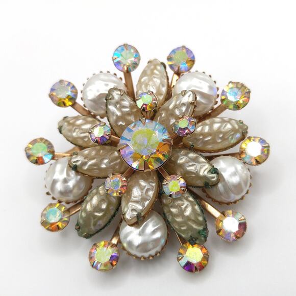 Vintage Lava Iridescent Glass Brooch, Aurora Borealis Rhinestones, 1950s - Picture 2 of 8